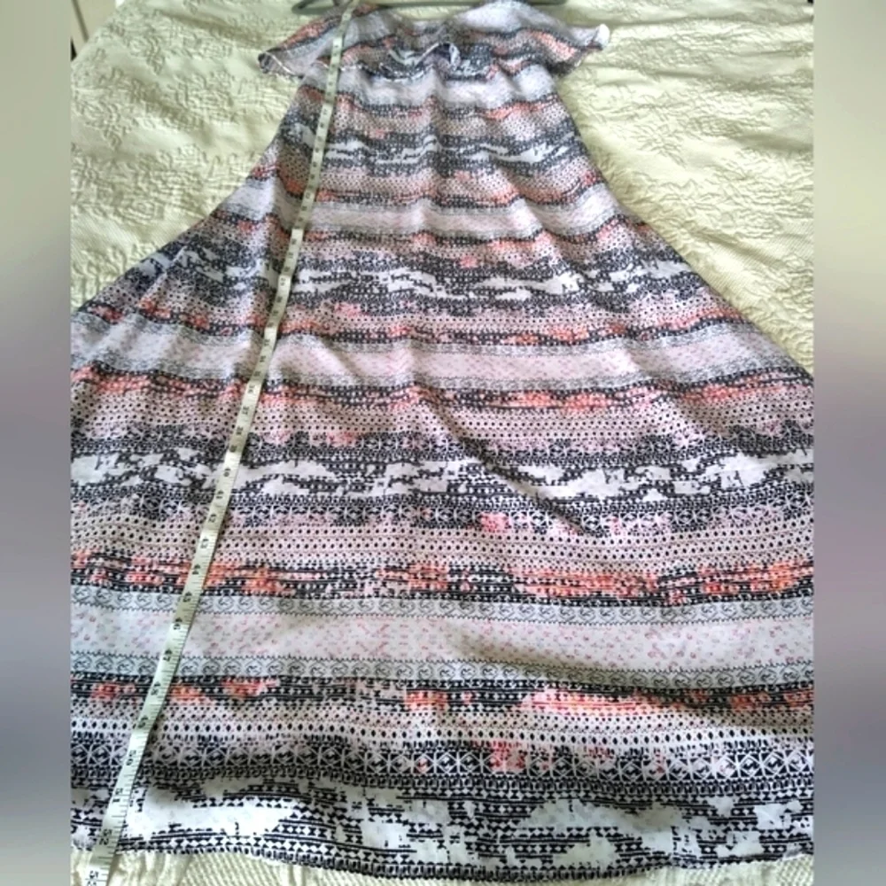 BCBG generation tribal print Maxi Dress size M